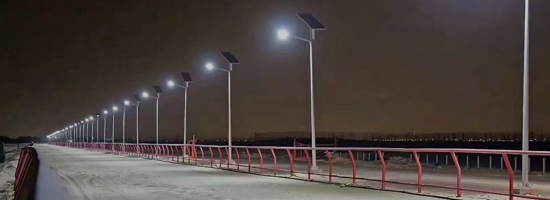 حالة مصباح الشارع الشمسي